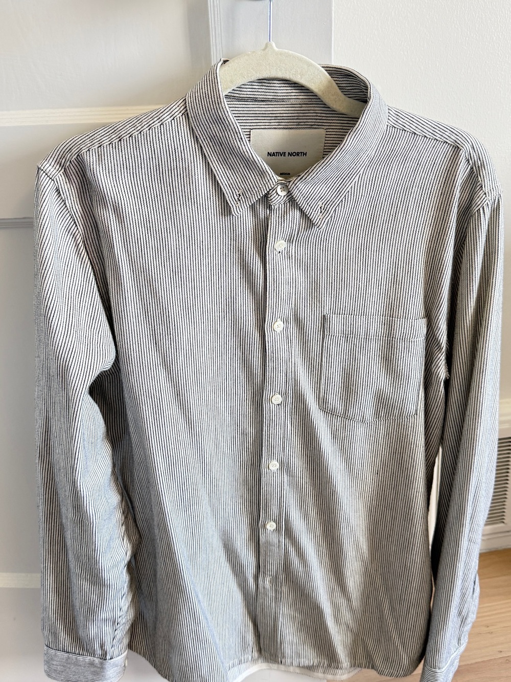 Native North Men's Gray Stripe Button-Down Shirt